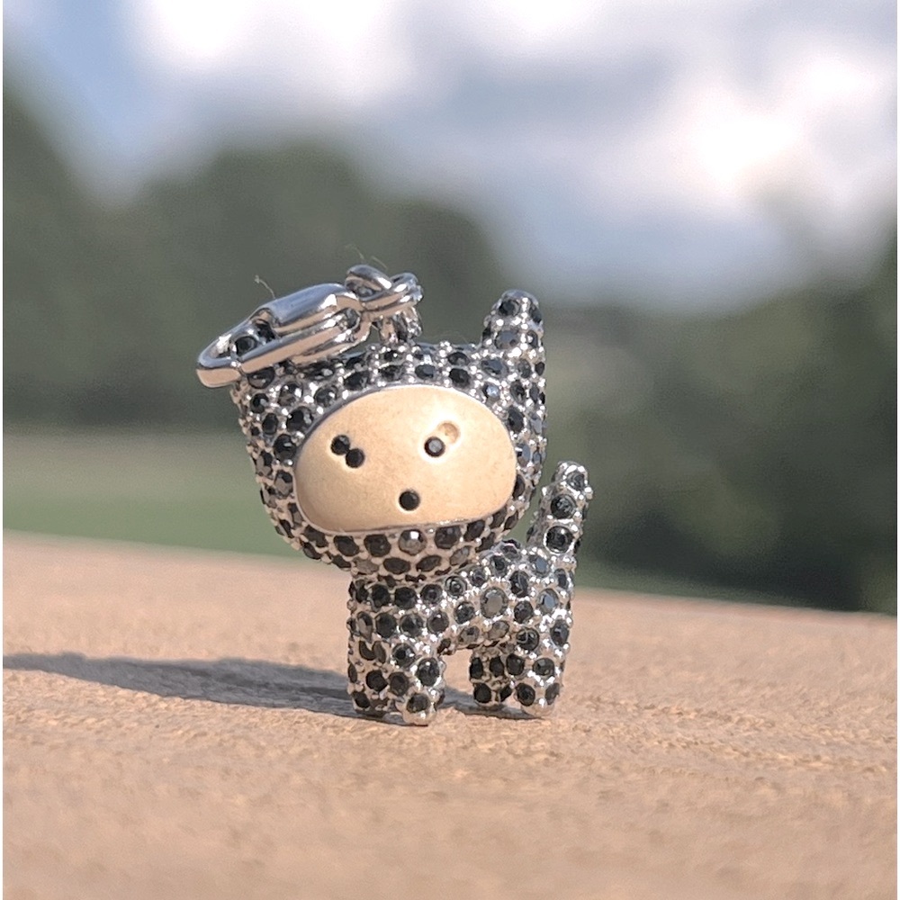 Swarovski Crystal Cat keychain charm. Rare Halloween black discontinued.